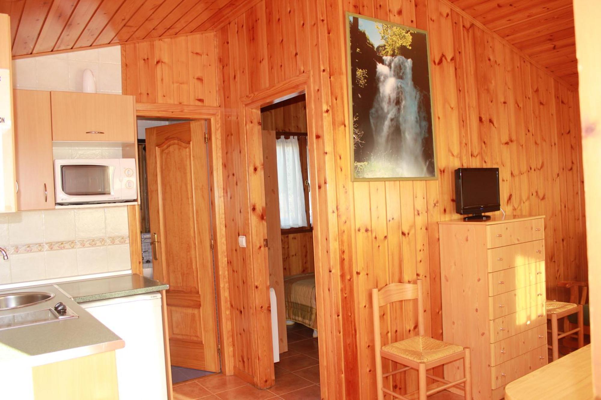 Camping Valle De Tena Sabiñánigo Exterior foto