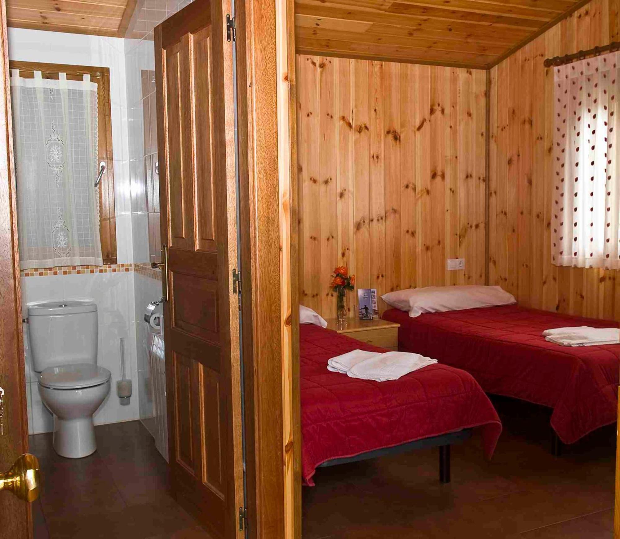 Camping Valle De Tena Sabiñánigo Exterior foto