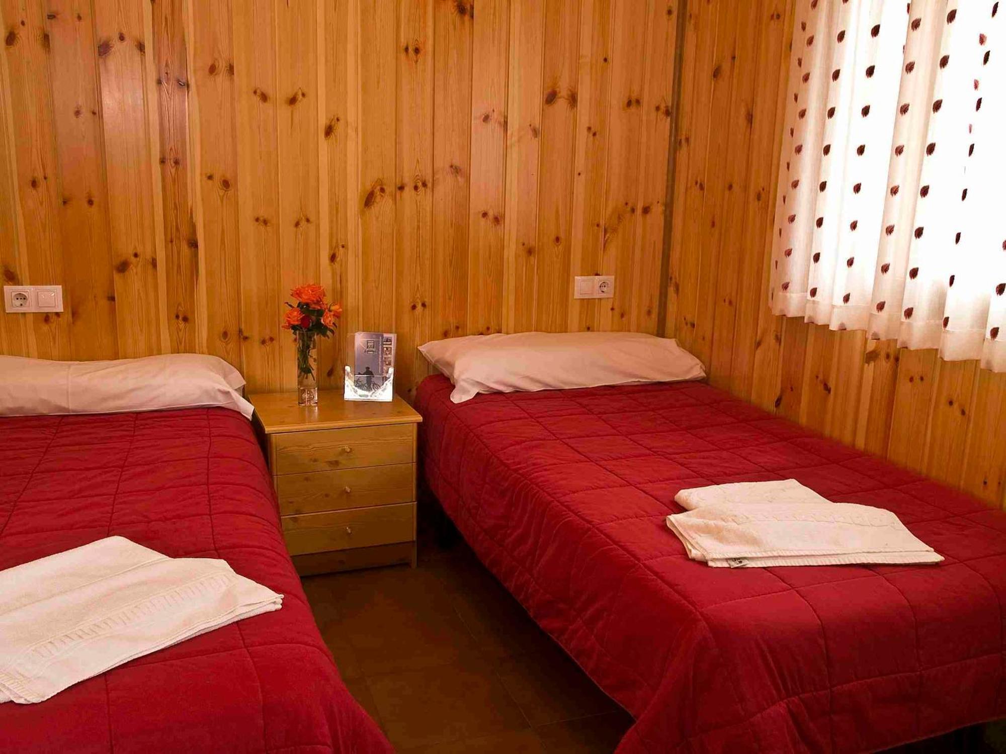Camping Valle De Tena Sabiñánigo Exterior foto